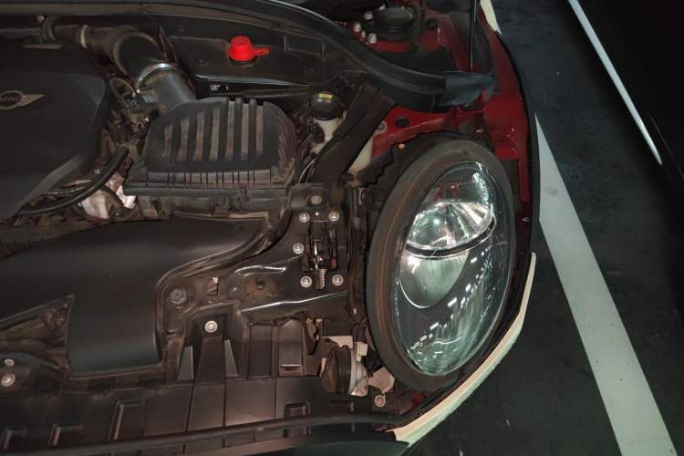 Used MINI Clubman 2016 Revised 1.5T COOPER Engine Bay Left
