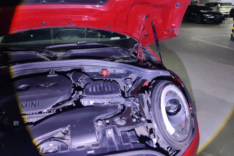 Used MINI Clubman 2016 Revised Version 1.5T COOPER Connoisseur Edition Engine Bay Left