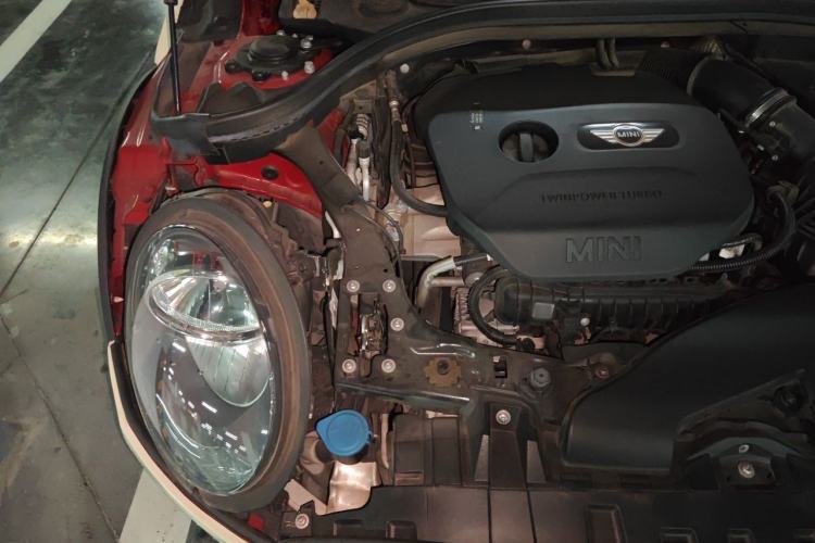 Used MINI Clubman 2016 Revised 1.5T COOPER Engine Bay Right