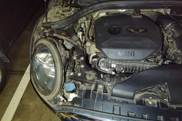 Used MINI Clubman 2016 Revised 1.5T COOPER Engine Bay Right