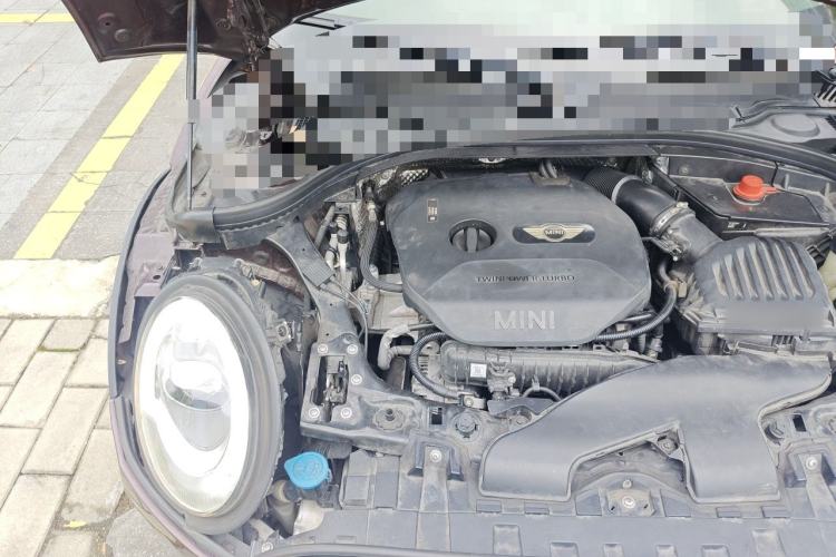 Used MINI Clubman 2016 1.5T COOPER Connoisseur Edition Engine Bay Right