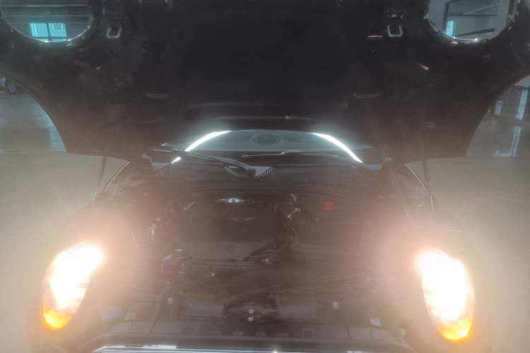 Used MINI Clubman 2016 1.5T COOPER Engine Bay