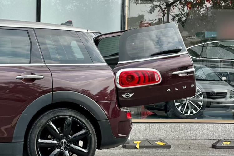 Used MINI Clubman 2016 Revised 2.0T COOPER S Exterior 3