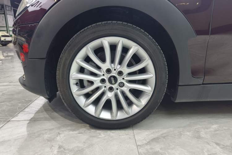 Used MINI Clubman 2016 Updated 1.5T COOPER Geek Edition Exterior 8