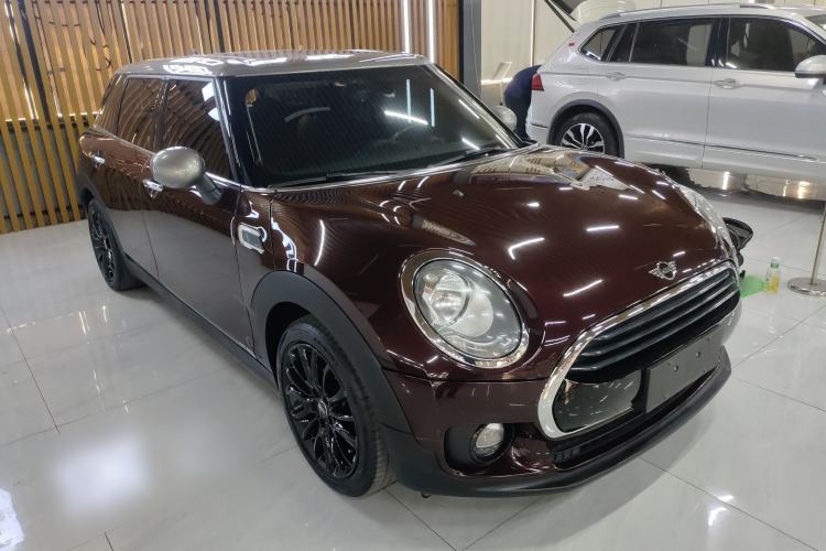 Used MINI Clubman 2016 Revised 1.5T COOPER Front Right 45 Deg