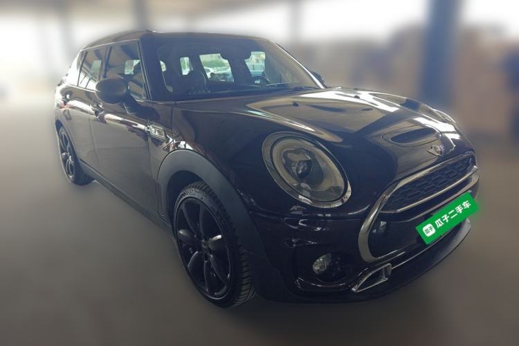 Used MINI Clubman 2016 Revised Version 2.0T COOPER S Geek Edition Front Right 45 Deg