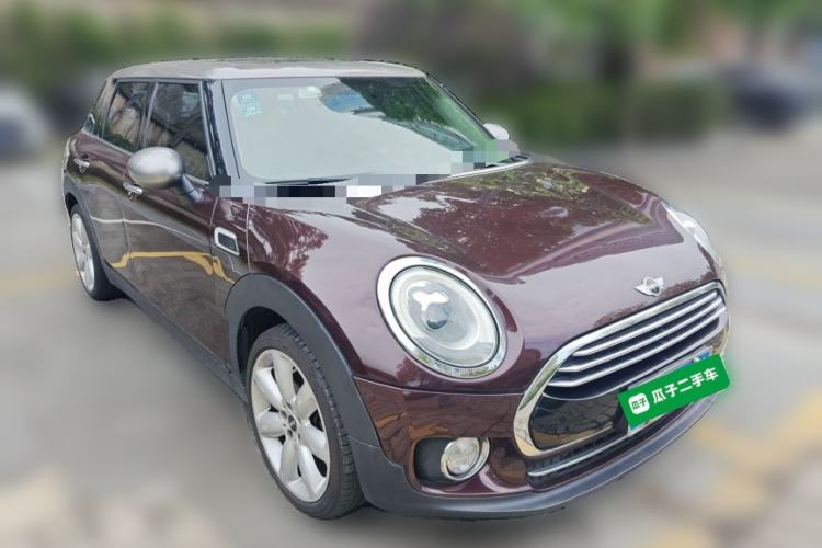 Used MINI Clubman 2016 1.5T COOPER Connoisseur Edition Front Right 45 Deg
