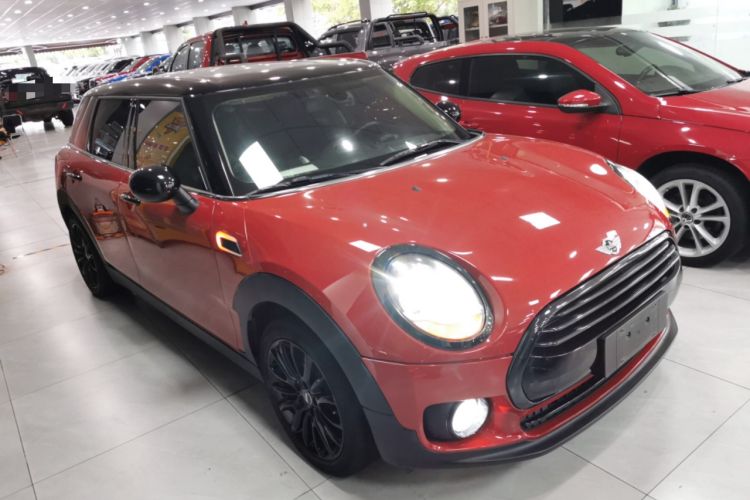 Used MINI Clubman 2016 Revised 1.5T COOPER Front Right 45 Deg