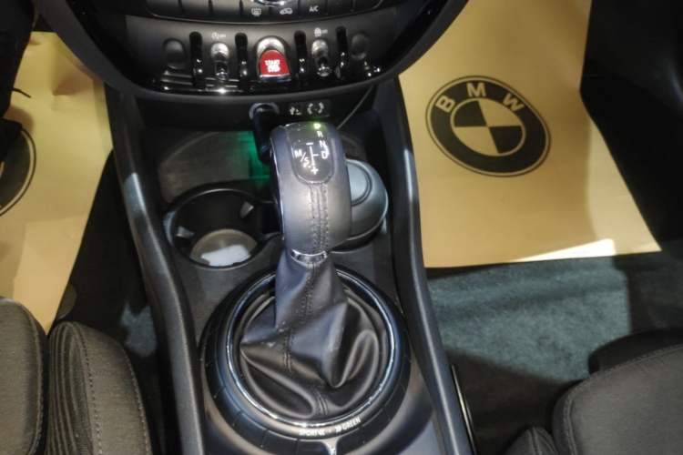 Used MINI Clubman 2016 Revised 1.5T COOPER Gear Lever