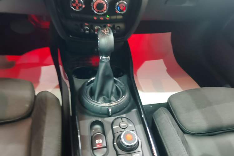 Used MINI Clubman 2016 Revised 1.5T COOPER Gear Lever