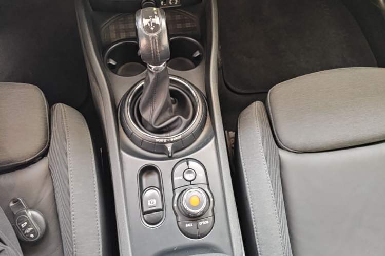 Used MINI Clubman 2016 Revised 2.0T COOPER S Gear Lever