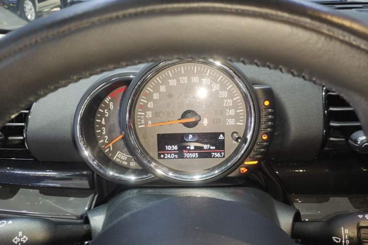 Used MINI Clubman 2016 Revised 1.5T COOPER Instrument Cluster