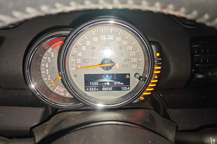 Used MINI Clubman 2016 Revised 1.5T COOPER Instrument Cluster