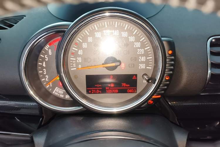 Used MINI Clubman 2016 Updated 1.5T COOPER Geek Edition Instrument Cluster