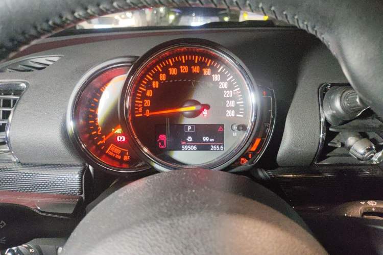 Used MINI Clubman 2016 Revised Version 1.5T COOPER Connoisseur Edition Instrument Cluster