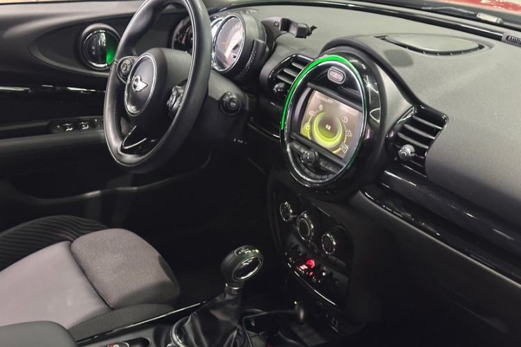 Used MINI Clubman 2016 1.5T COOPER Interior 1
