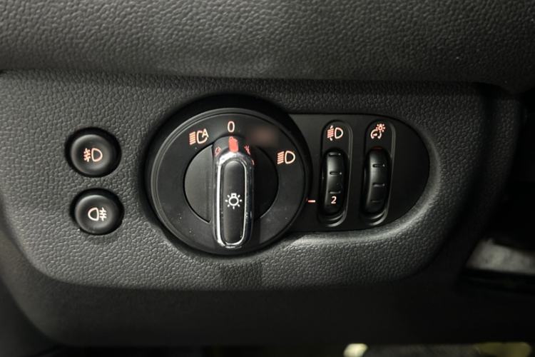 Used MINI Clubman 2016 1.5T COOPER Interior 3