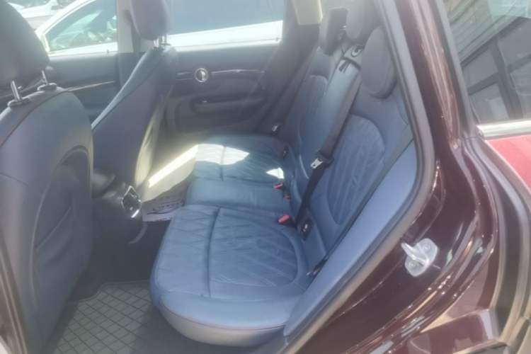 Used MINI Clubman 2016 Revised Version 1.5T COOPER Connoisseur Edition Left Rear Seat