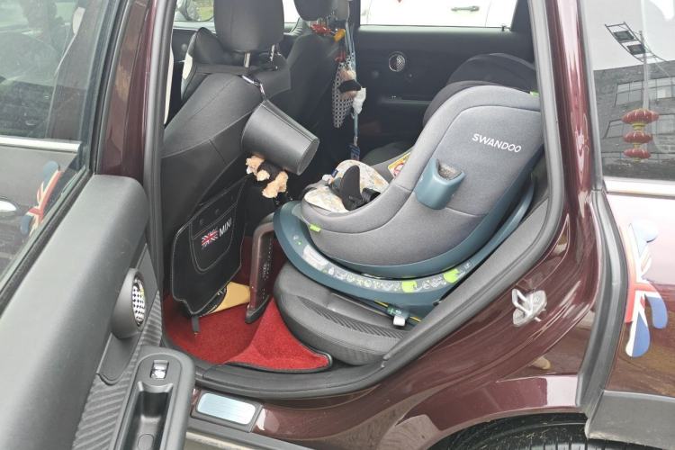 Used MINI Clubman 2016 Updated 1.5T COOPER Geek Edition Left Rear Seat