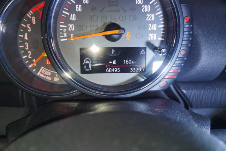Used MINI Clubman 2016 Revised 1.5T COOPER Odometer Close Up