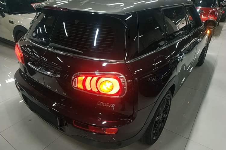 Used MINI Clubman 2016 1.5T COOPER Connoisseur Edition Rear Right 45 Deg