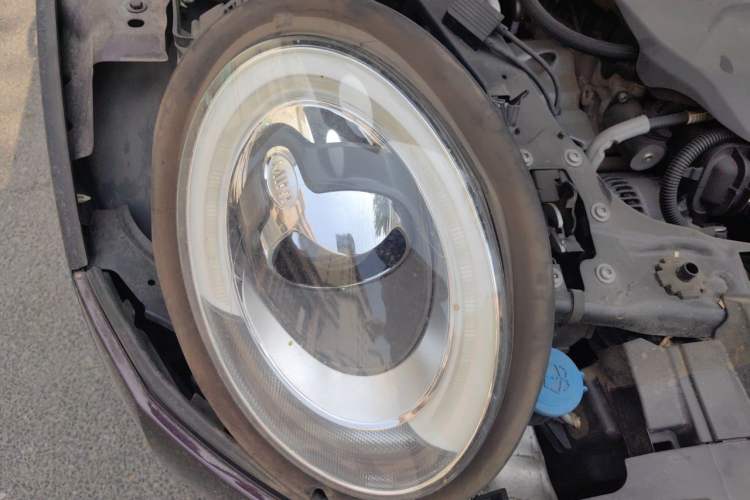 Used MINI Clubman 2016 Revised Version 1.5T COOPER Connoisseur Edition Right Front Headlight