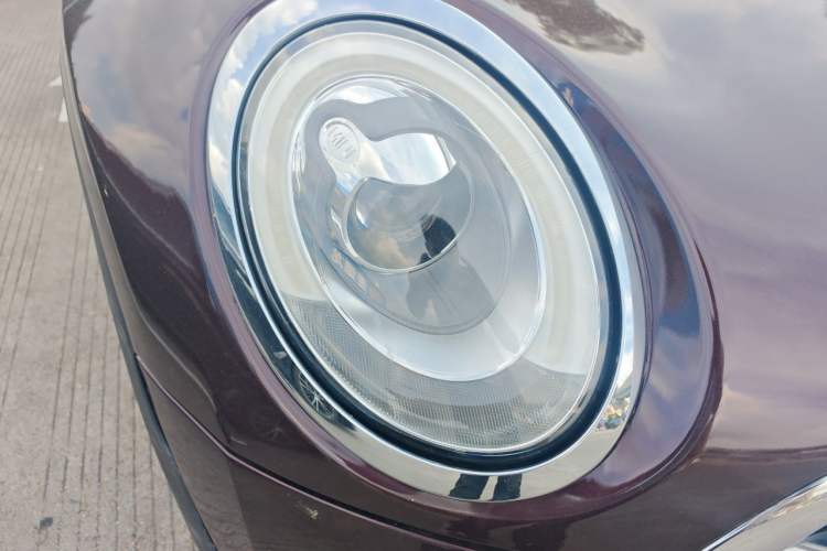 Used MINI Clubman 2016 Revised Version 1.5T COOPER Connoisseur Edition Right Front Headlight