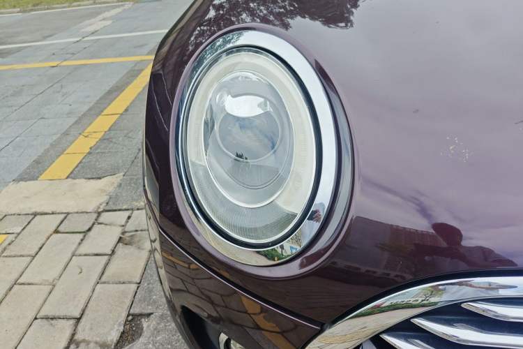 Used MINI Clubman 2016 1.5T COOPER Connoisseur Edition Right Front Headlight