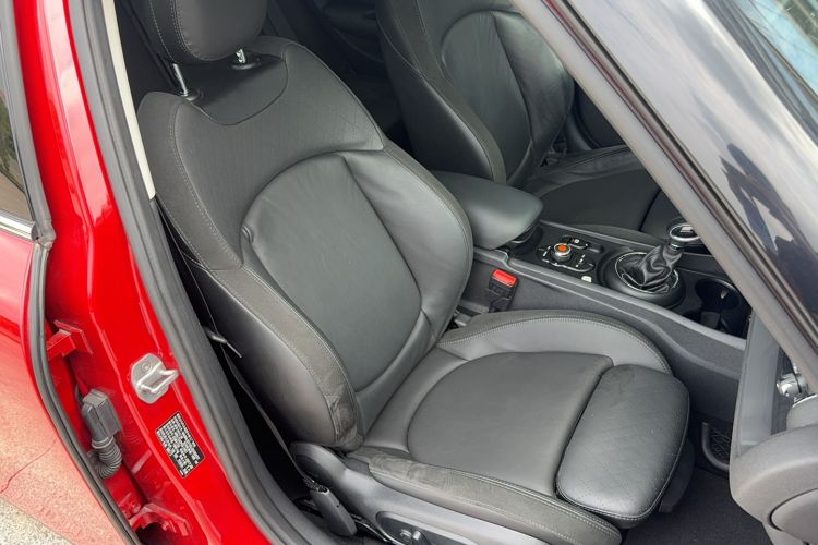 Used MINI Clubman 2016 Revised Version 1.5T COOPER Connoisseur Edition Right Front Seat