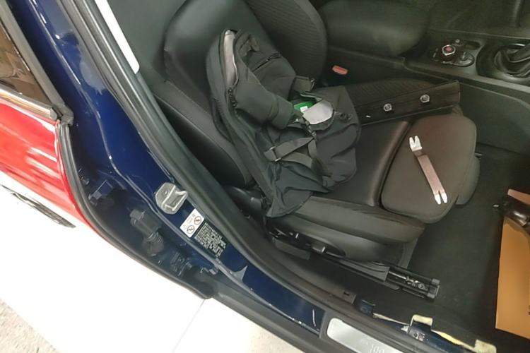 Used MINI Clubman 2016 Revised 2.0T COOPER S Right Front Seat