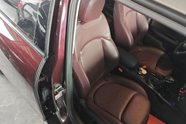 Used MINI Clubman 2016 Revised Version 1.5T COOPER Connoisseur Edition Right Front Seat
