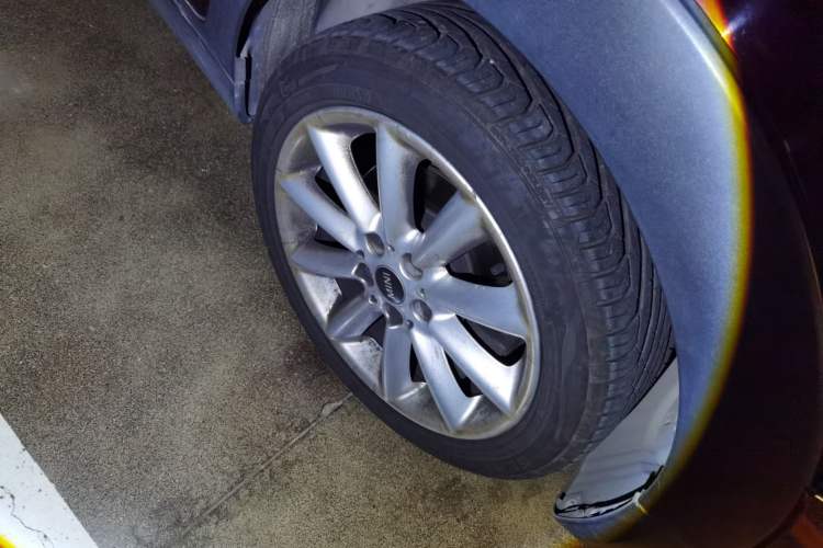 Used MINI Clubman 2016 Revised 1.5T COOPER Right Front Wheel Hub
