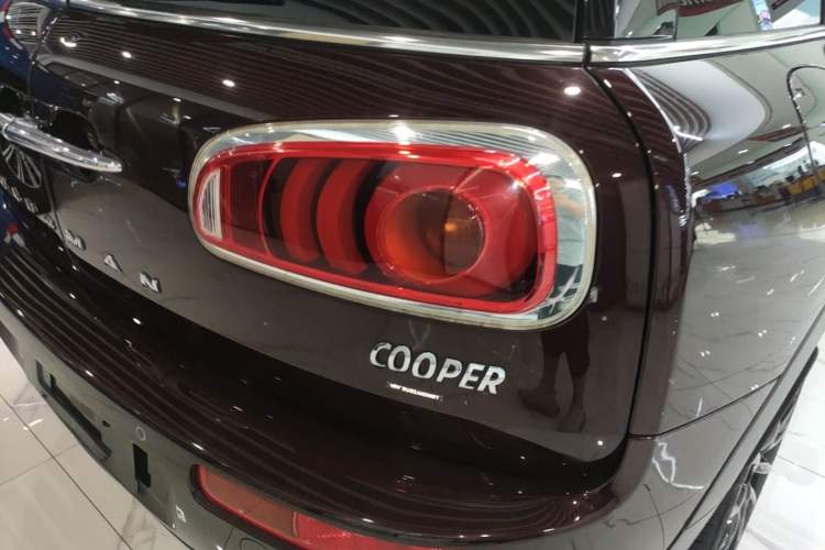 Used MINI Clubman 2016 Updated 1.5T COOPER Geek Edition Right Rear Taillight