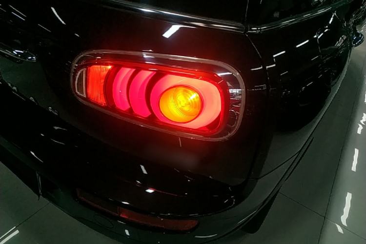 Used MINI Clubman 2016 1.5T COOPER Connoisseur Edition Right Rear Taillight