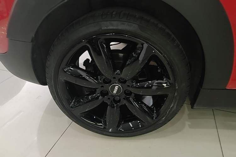 Used MINI Clubman 2016 1.5T COOPER Right Rear Wheel Hub