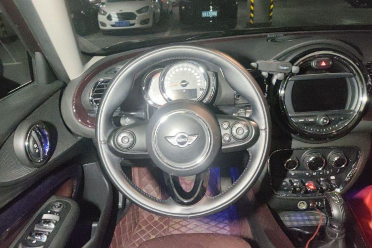Used MINI Clubman 2016 Revised Version 1.5T COOPER Connoisseur Edition Steering Wheel