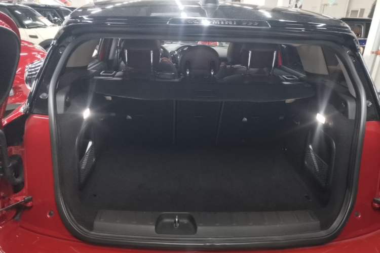 Used MINI Clubman 2016 1.5T COOPER Geek Edition Trunk