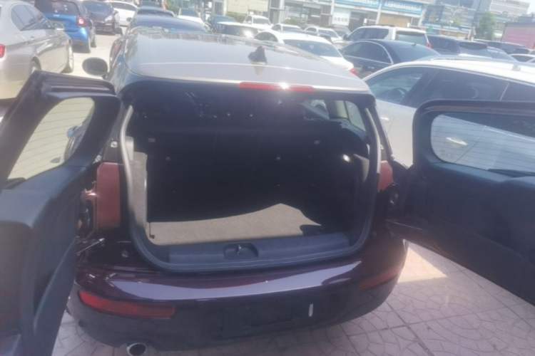 Used MINI Clubman 2016 Revised Version 1.5T COOPER Connoisseur Edition Trunk