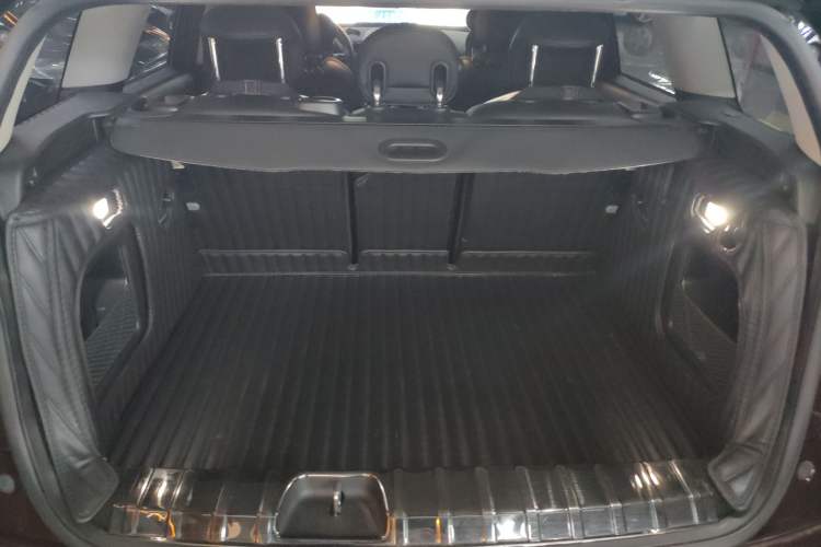 Used MINI Clubman 2016 Revised Version 1.5T COOPER Connoisseur Edition Trunk