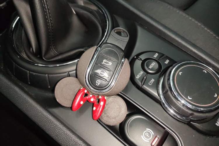 Used MINI Clubman 2016 Updated 1.5T COOPER Geek Edition Vehicle Key