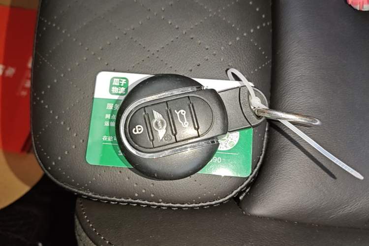 Used MINI Clubman 2016 Revised Version 1.5T COOPER Connoisseur Edition Vehicle Key