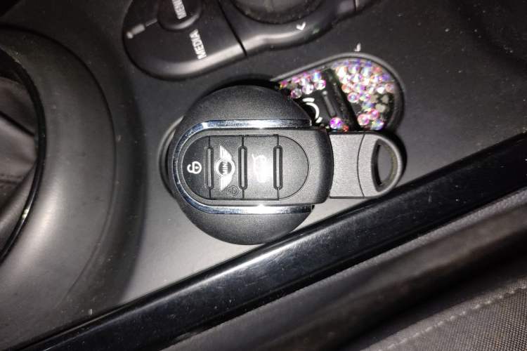 Used MINI Clubman 2016 Revised 1.5T COOPER Vehicle Key