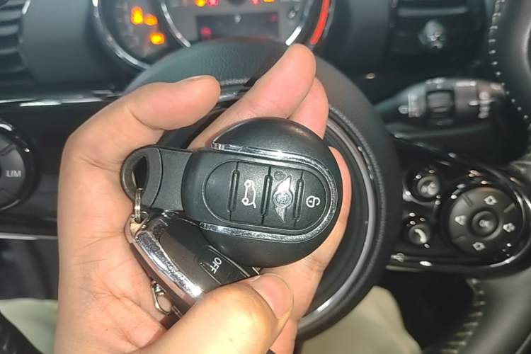 Used MINI Clubman 2016 Revised 2.0T COOPER S Vehicle Key