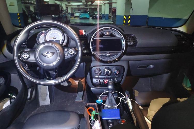 Used MINI Clubman 2016 Revised 1.5T COOPER Center Console