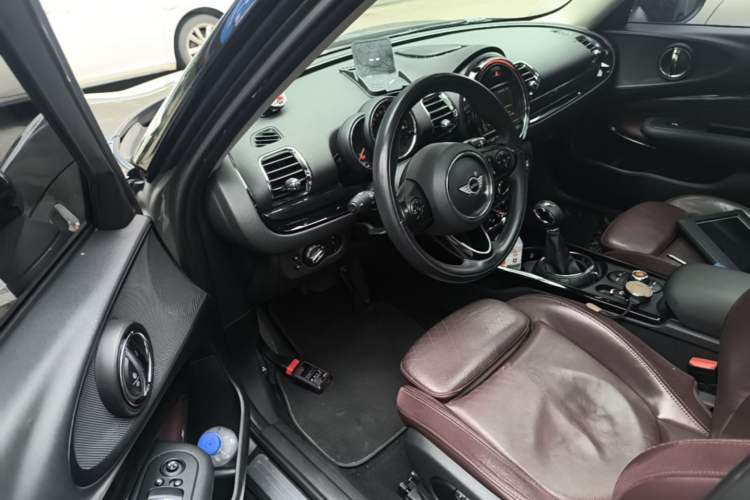 Used MINI Clubman 2016 Revised Version 1.5T COOPER Connoisseur Edition Driver Seat