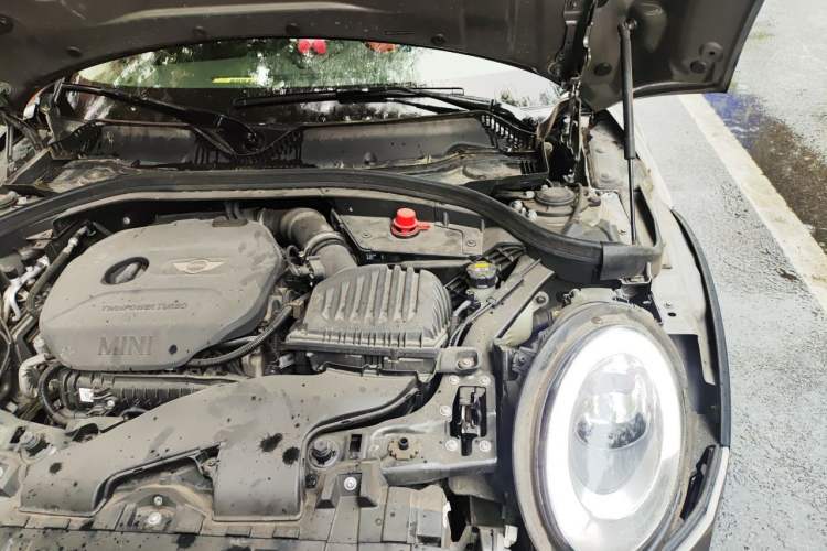 Used MINI Clubman 2016 Revised Version 1.5T COOPER Connoisseur Edition Engine Bay Left