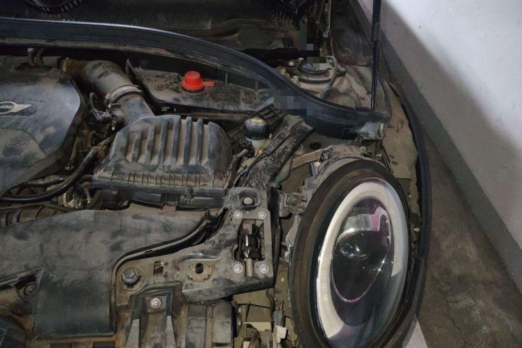 Used MINI Clubman 2016 Revised 2.0T COOPER S Engine Bay Left