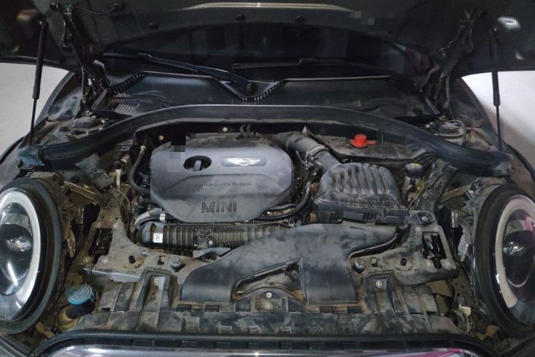 Used MINI Clubman 2016 Revised 2.0T COOPER S Engine Bay