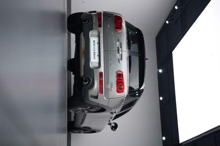 Used MINI Clubman 2016 Revised 2.0T COOPER S Exterior 4