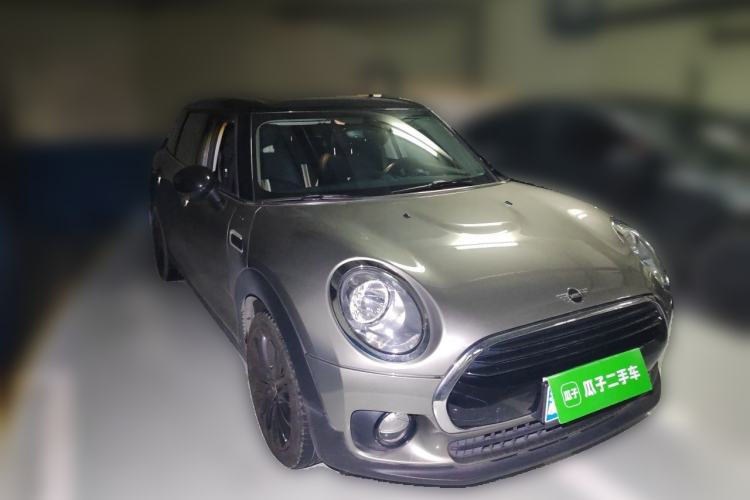 Used MINI Clubman 2016 Revised 1.5T COOPER Front Right 45 Deg